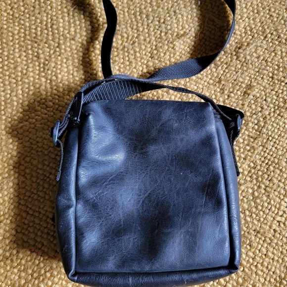 Case Logic Portable‎ Carrying Travel Case Walkman CD Player Discman Vtg Leather - Picture 1 of 6